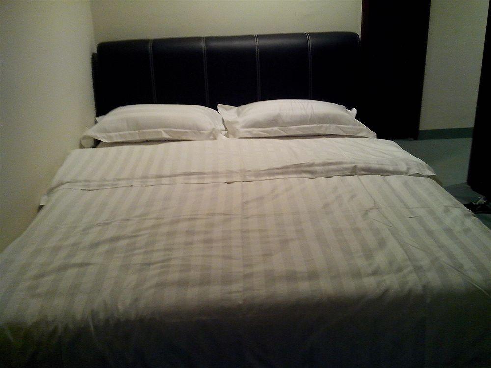 33 Star Hotel By The Awinka Group Of Management Kuala Lumpur Luaran gambar