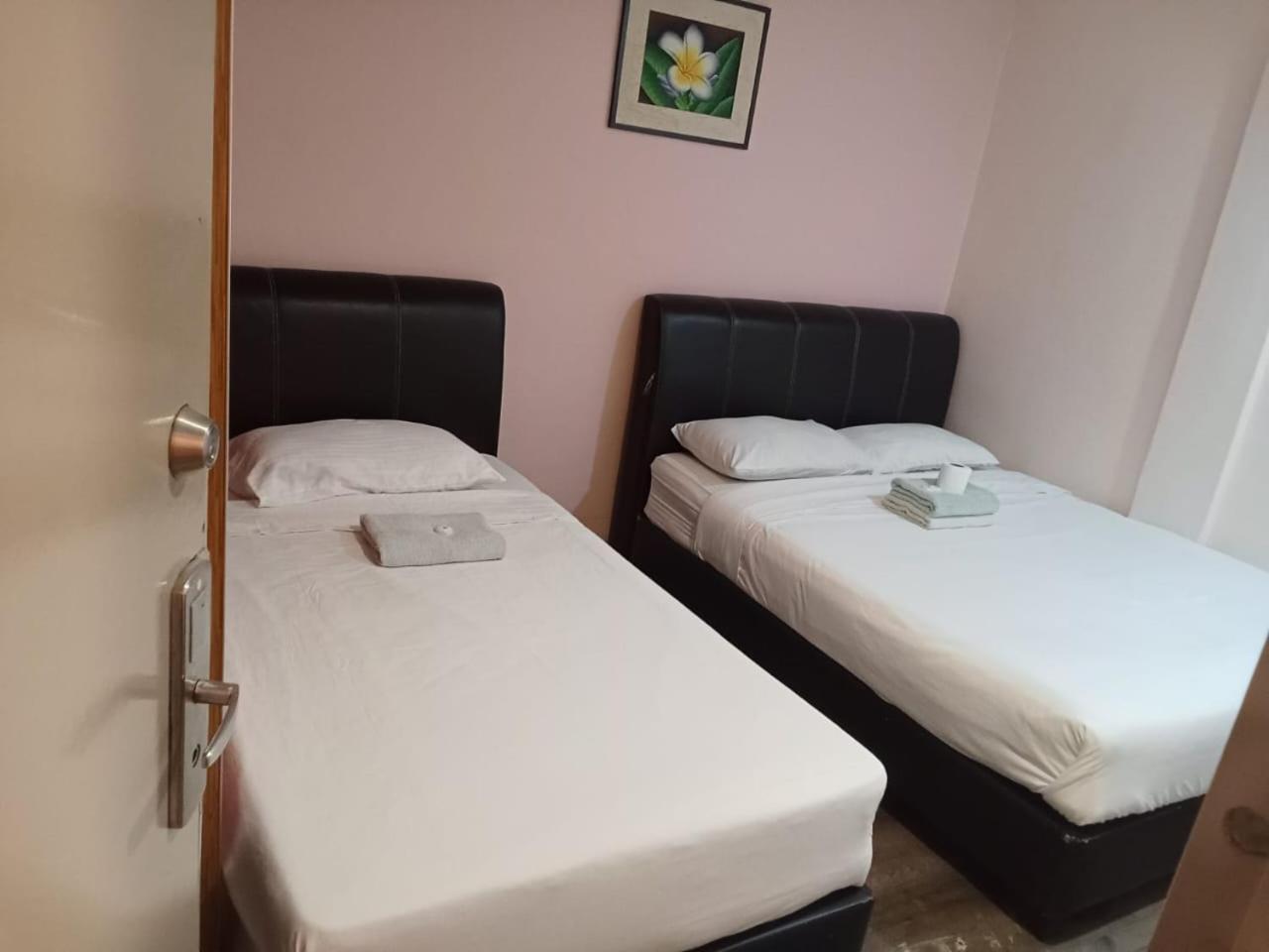 33 Star Hotel By The Awinka Group Of Management Kuala Lumpur Luaran gambar